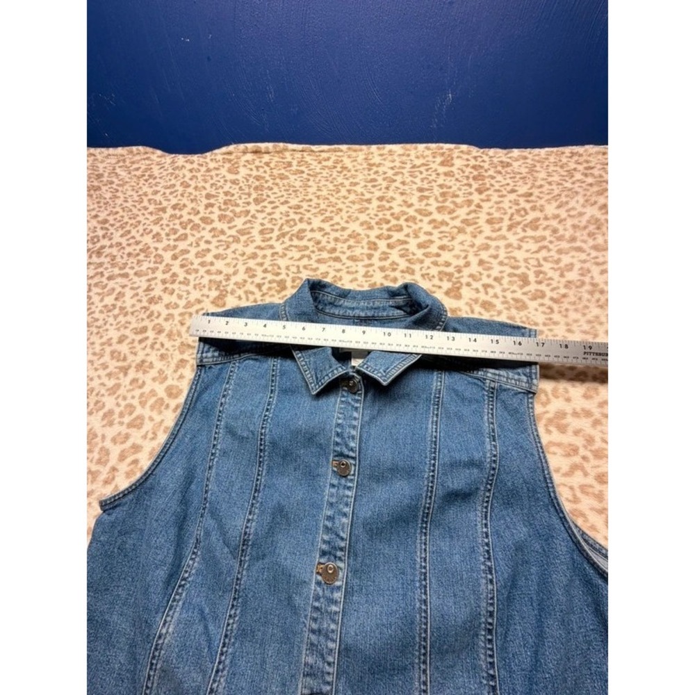 CJ Banks Women's Blue Denim Vest – Size 3X - Picture 4 of 8